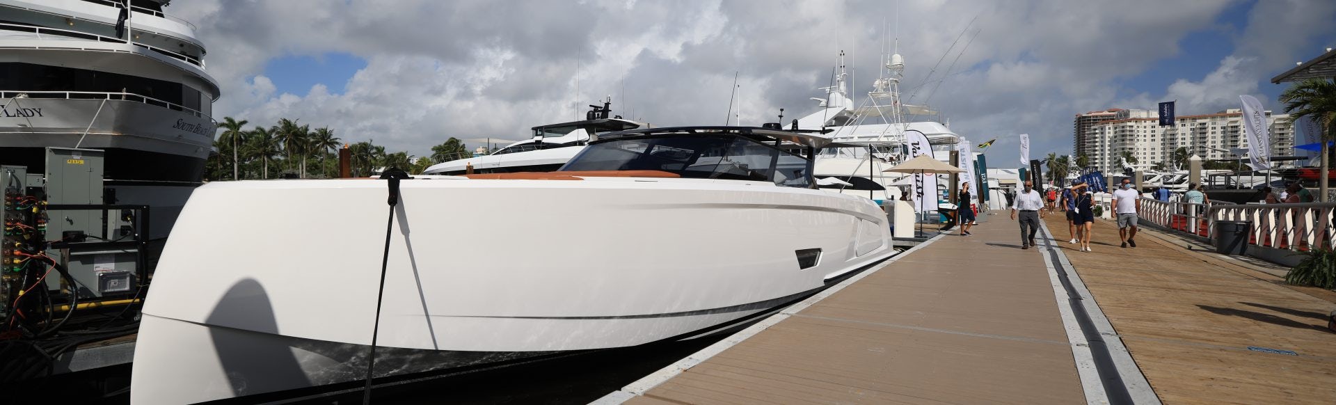 Show time: Five days of sales at FLIBS 2020