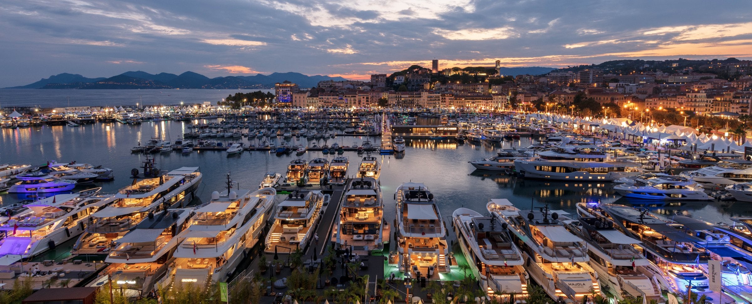 Vanquish Yachts welcomes you to the Cannes Yachting Festival  6-11 September 2022